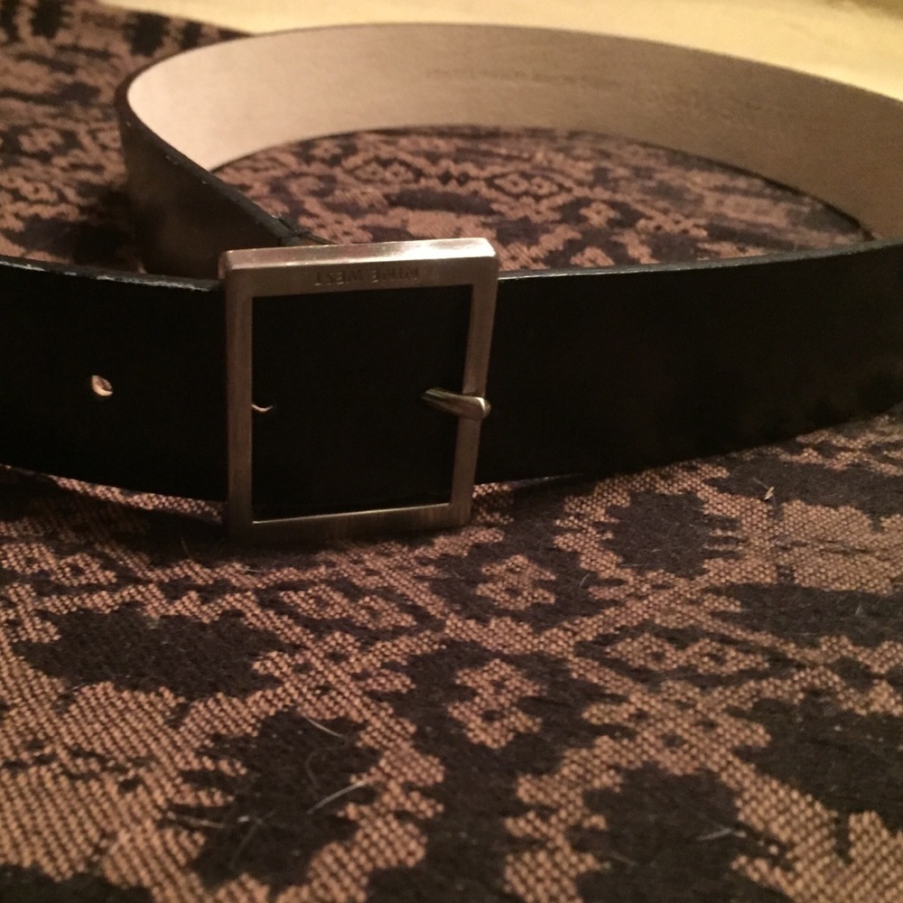 Nine West belt